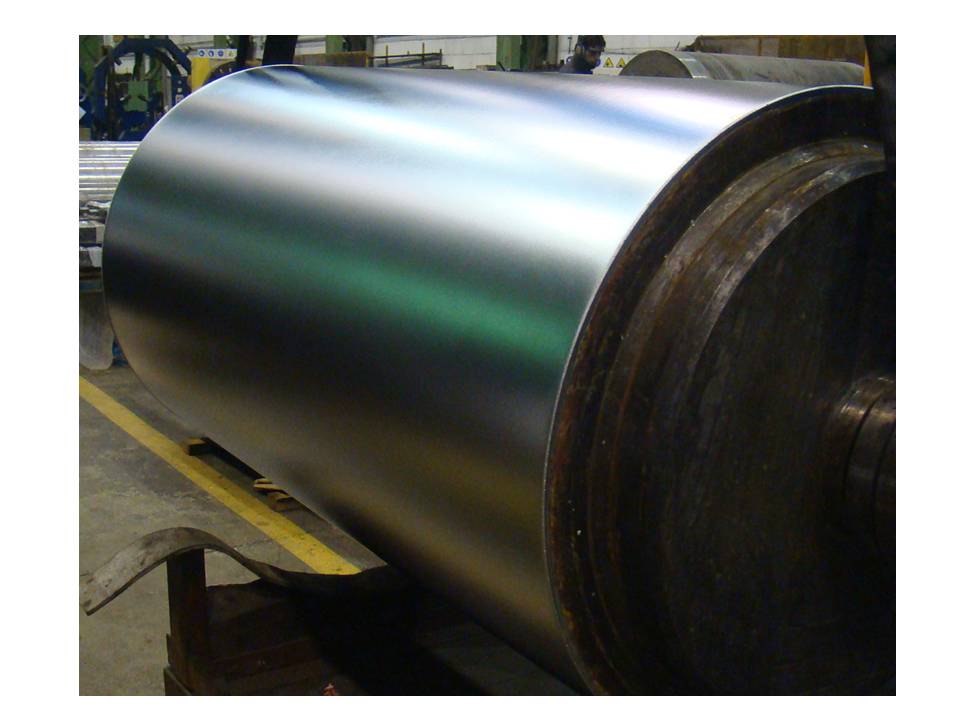 Steel roll coated with hard-chrome in a VILA factory