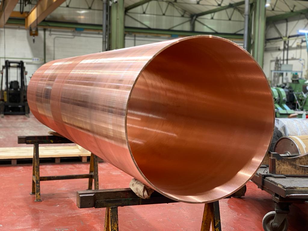 Manufacturing of large copper sleeves for rolls at a VILA factory